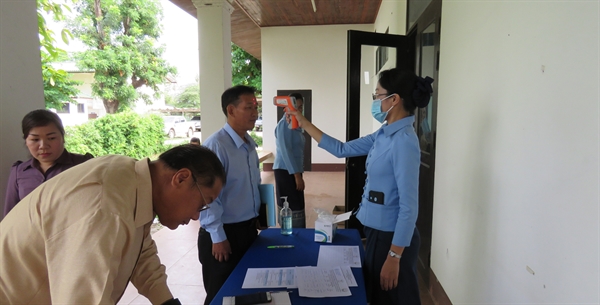 Rotterdam Convention’s Final Validation Workshop takes place in Lao PDR for project on pesticides survey 